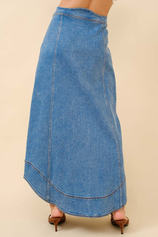 Wavy Placket Denim Maxi Skirt