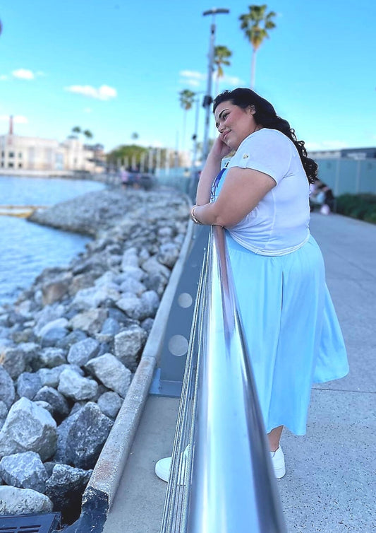 BASIC MIDI SKIRT WITH BANDED WAIST AND POCKETS FINAL SALE NO RETURNS OR EXCHANGES